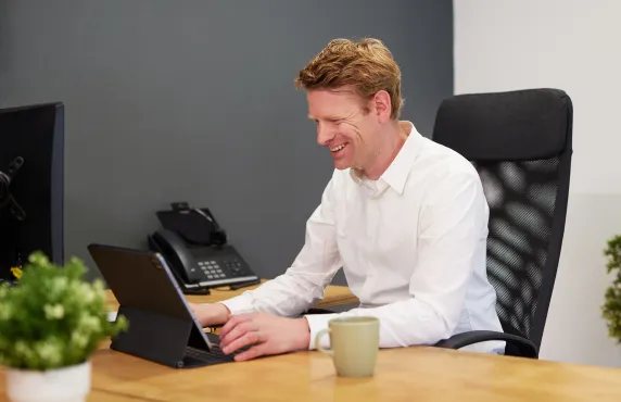 Online werkplek kosten